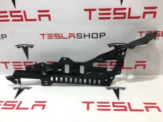 Кронштейн внутренний стойки C, ориг. номер 1587702-00-D, Tesla Model S 2-й рест 2021-2026