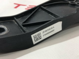 Усилитель распорка стоек амортизатора, ориг. номер 1617460-00-B, 1807029-00-A, Tesla Model S 2-й рест 2021-2026