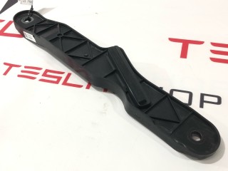 Усилитель распорка стоек амортизатора, ориг. номер 1617460-00-B, 1807029-00-A, Tesla Model S 2-й рест 2021-2026