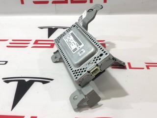 Радио FM/HD/XM, ориг. номер 1622932-00-A, 1622932-99-B, Tesla Model S 2-й рест 2021-2026