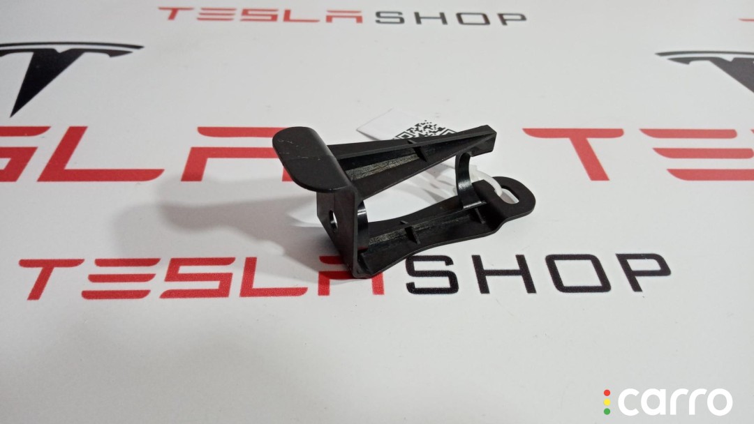Кронштейн крепления электропроводки Tesla Model S 2012-2016, 1004423-91-P, фото 1