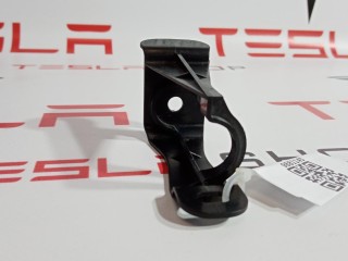 Кронштейн крепления электропроводки, ориг. номер 1004423-91-P, Tesla Model S 2012-2016