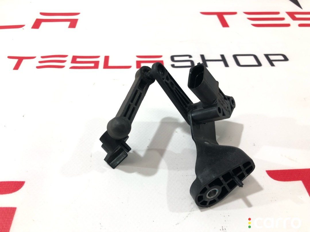 Датчик уровня пневмоподвески Tesla Model S 2-й рест 2021-2026, 1420971-00-B, фото 1
