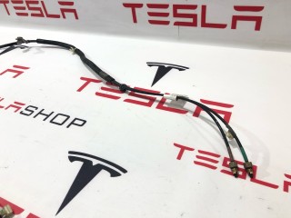 Пневмопровод, ориг. номер 1420937-00-B, Tesla Model S 2-й рест 2021-2026