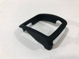 Окантовка фонаря подсветки, ориг. номер 1586486-99-C, 1624608-99-B, Tesla Model S 2-й рест 2021-2026