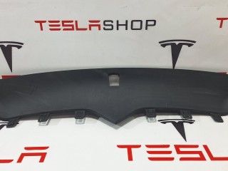 Накладка гриля бампера переднего верхняя, ориг. номер 1047021-00-E, Tesla Model X 2015-2021