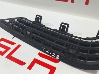 Решётка радиатора бампера переднего, ориг. номер 1050143-00-E, Tesla Model X 2015-2021