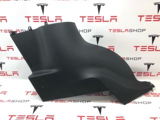 Накладка стойки С, ориг. номер 1073289-00-D, 1089154-00-C, Tesla Model X 2015-2021