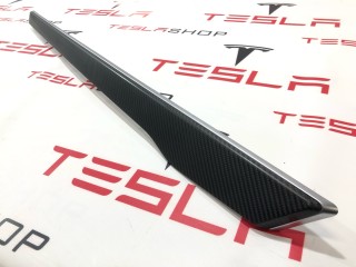 Накладка декоративная обшивки двери, ориг. номер 1035826-11-A, Tesla Model X 2015-2021