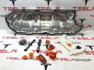 прочая запчасть, ориг. номер 1086725-00-L, 1088120-00-I, Tesla Model Y 2020-2026