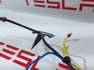 Пневмопровод, ориг. номер 1027933-00-C, Tesla Model X 2015-2021
