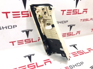 Накладка стойки B, внутренняя, ориг. номер 1035954-03-H, 1043486-00-B, Tesla Model X 2015-2021