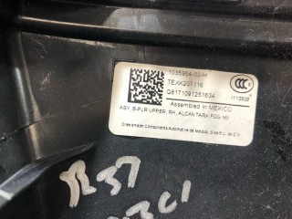 Накладка стойки B, внутренняя, ориг. номер 1035954-03-H, 1043486-00-B, Tesla Model X 2015-2021