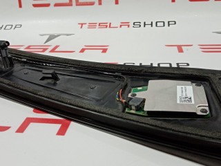 Накладка стойки B, наружная, ориг. номер 1109255-00-G, Tesla Model 3 2017-2021