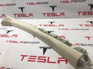 Накладка стойки А, ориг. номер 1035945-03-G, Tesla Model X 2015-2021