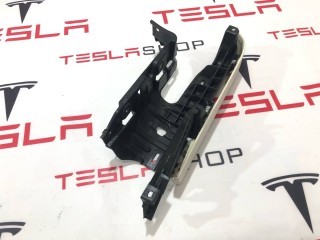 прочая запчасть, ориг. номер 1055050-06-J, 1051549-00-H, 1055059-00-D, Tesla Model X  [рестайлинг] 2021-2026