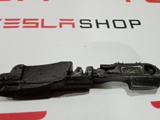 прочая запчасть, ориг. номер 1060057-00-C, Tesla Model S 2012-2016
