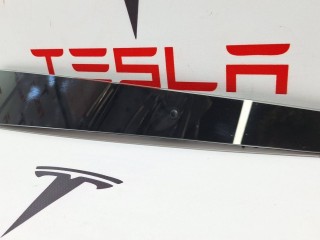 Накладка стойки B, наружная, ориг. номер 1069104-00-D, 1092311-98-F, Tesla Model X 2015-2021