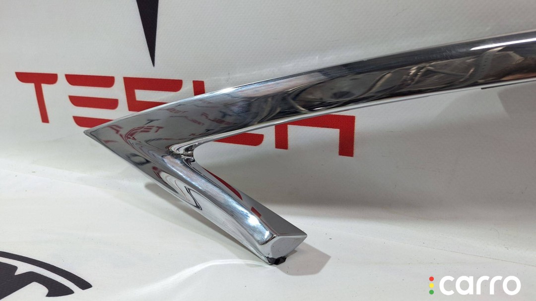 Молдинг кузова боковой Tesla Model X 2015-2021, 1032123-50-F, фото 3