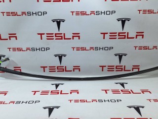 Молдинг кузова боковой, ориг. номер 1032123-50-F, Tesla Model X 2015-2021