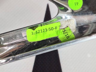 Молдинг кузова боковой, ориг. номер 1032123-50-F, Tesla Model X 2015-2021