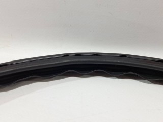 Уплотнитель проема дверного, ориг. номер 1032147-00-C, Tesla Model X 2015-2021