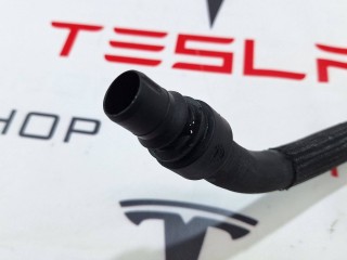 Шланги охлаждающей жидкости, ориг. номер 1041526-00-H, Tesla Model X 2015-2021
