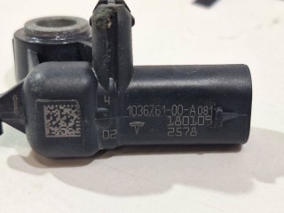 прочая запчасть, ориг. номер 1036761-00-A, Tesla Model 3 2017-2021