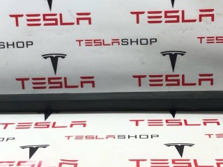 Накладка порога рокерной панели, ориг. номер 1035096-00-D, 1034218-00-B, Tesla Model X 2015-2021