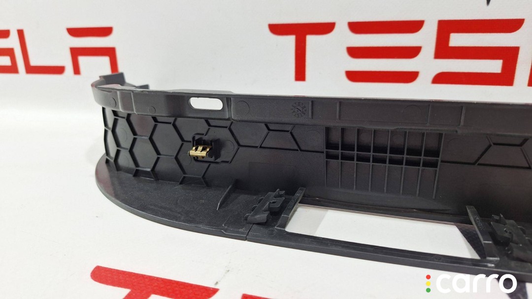 Накладка проема подъемной задней двери Tesla Model X 2015-2021, 1060050-00-E, фото 6