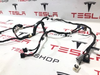 Электропроводка подъемной задней двери, ориг. номер 1032881-00-G, Tesla Model X 2015-2021