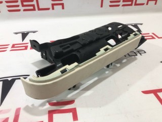 Накладка подъемной задней двери, ориг. номер 1055010-06-J, 1051557-00-E, Tesla Model X 2015-2021