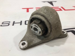Кронштейн крепления заднего мотора, ориг. номер 1028034-00-B, Tesla Model S 2016-2021