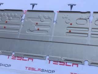 прочая запчасть, ориг. номер 1111111-10-F, 1594170-01-A, 1659701-00-A, Tesla Model S 2012-2016