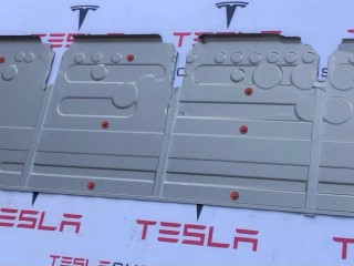 прочая запчасть, ориг. номер 1111111-10-F, 1594170-01-A, 1659701-00-A, Tesla Model S 2012-2016