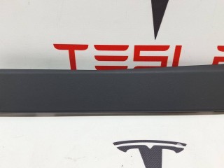 прочая запчасть, ориг. номер 1002301-14-B, Tesla Model X 2015-2021