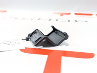 Заглушка беспроводного зарядного устройства, ориг. номер 1060585-00-A, Tesla Model S 2012-2016
