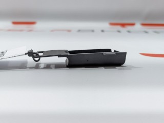 Фитинг для подключения iPhone, ориг. номер 1061288-00-A, Tesla Model X 2015-2021