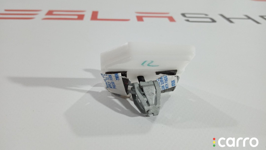 Кронштейн крепления солнцезащитного козырька Tesla Model S 2012-2016, 1050619-07-A, фото 3