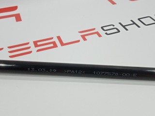 Шланги охлаждающей жидкости, ориг. номер 1077578-00-E, Tesla Model 3 2017-2021