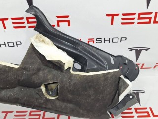 Накладка стойки С, ориг. номер 1051769-03-C, 1051769-02-C, 1008718-03-A, Tesla Model S 2012-2016