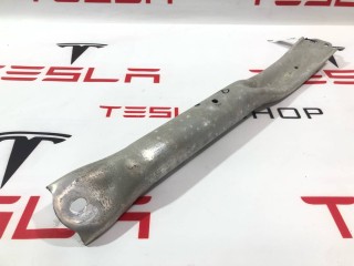 прочая запчасть, ориг. номер 1064611-00-B, Tesla Model S 2012-2016