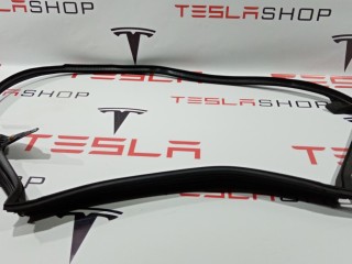 Уплотнитель проема дверного, ориг. номер 1090499-00-K, Tesla Model 3 2017-2021