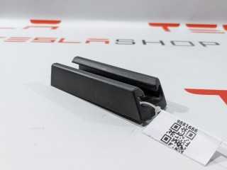 прочая запчасть, ориг. номер 1097490-00-C, Tesla Model Y 2020-2026