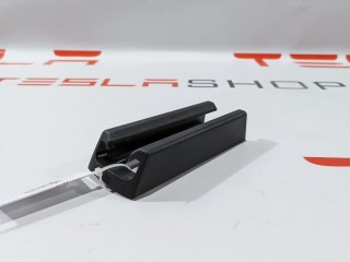 прочая запчасть, ориг. номер 1097490-00-C, Tesla Model Y 2020-2026