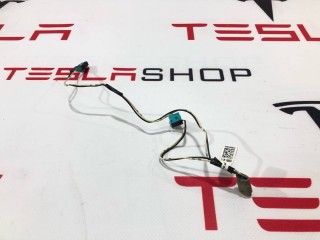 прочая запчасть, ориг. номер 1007375-00-H, 1016009-00-A, Tesla Model S 2012-2016