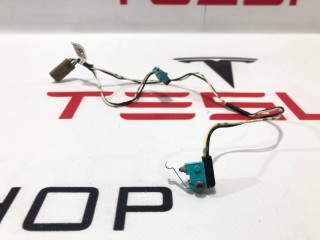 прочая запчасть, ориг. номер 1007375-00-H, 1016009-00-A, Tesla Model S 2012-2016