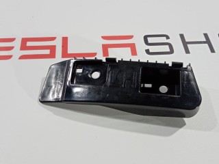 Кронштейн крепления фонаря, ориг. номер 1083992-00-D, Tesla Model 3 2017-2021
