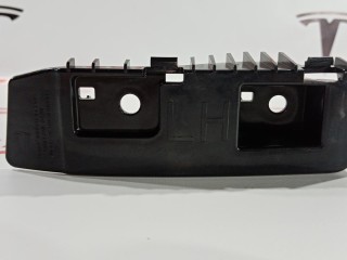 Кронштейн крепления фонаря, ориг. номер 1083992-00-D, Tesla Model 3 2017-2021