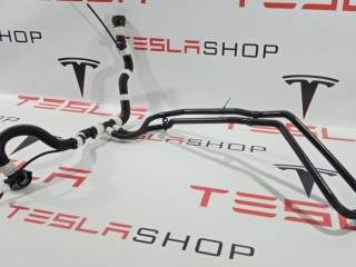 прочая запчасть, ориг. номер 1077579-00-F, Tesla Model 3 2017-2021